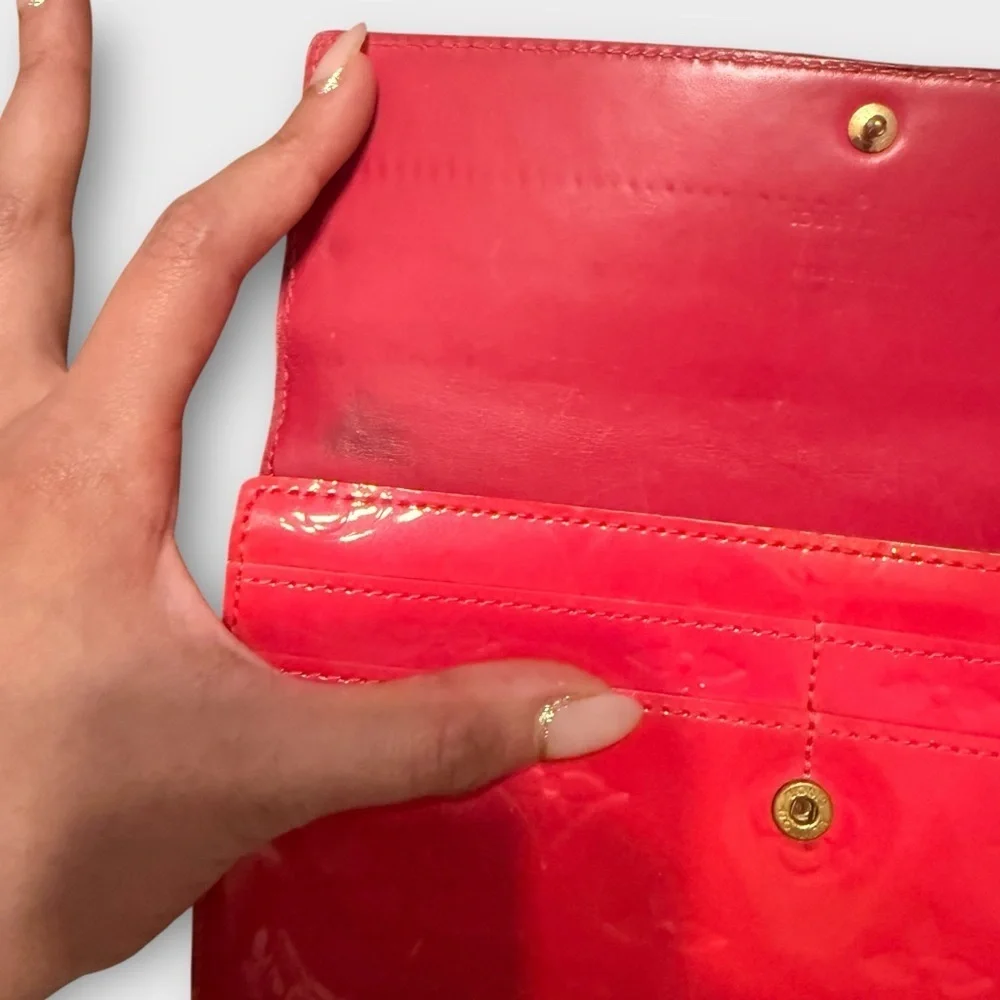 Louis Vuitton Vernis Long Wallet – Red (Good Vintage Condition)